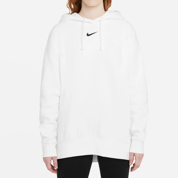 Nike Tops - Nike oversized fleece hoodie